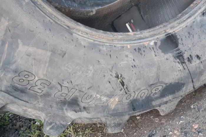 Бу шина 800/70R38 (30.5-R38) Michelin на трактор- фото № 2