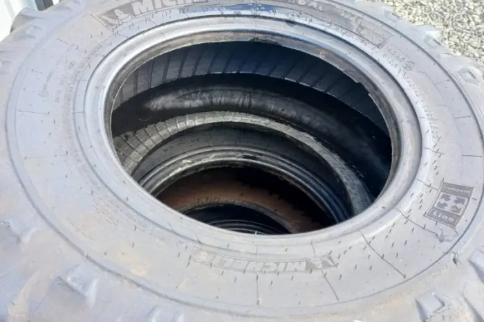 Бу шина 12/5/80R18 Bibload Michelin- фото № 6