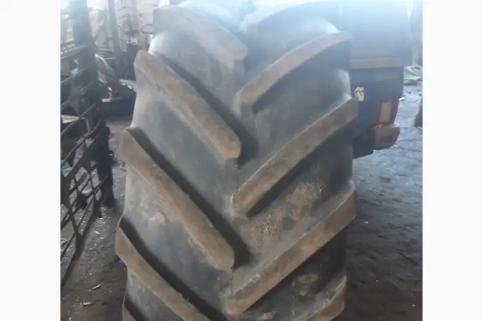 Бу шина 710/70R42 и 600/70R30 Michelin (комплект)- фото № 2
