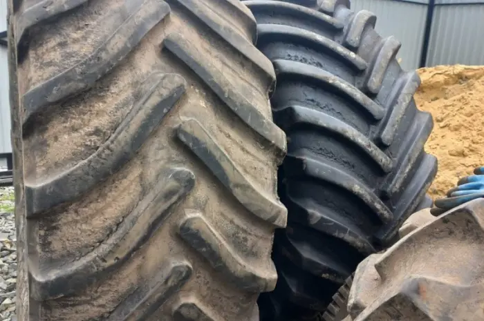 Бу шины 800/65r32 Alliance и BKT- фото № 1