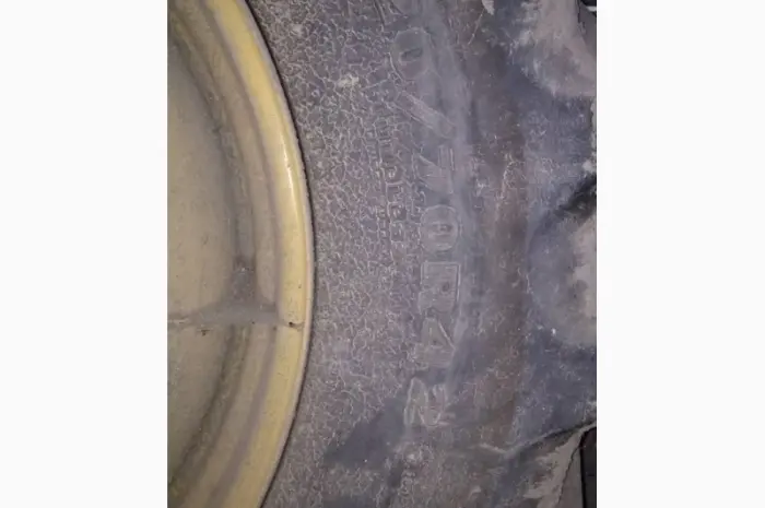 Шина 620/70R42 GoodYear с дисками- фото № 2