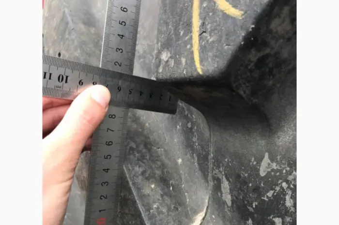 Б/у шина Michelin 1050/50R32- фото № 3
