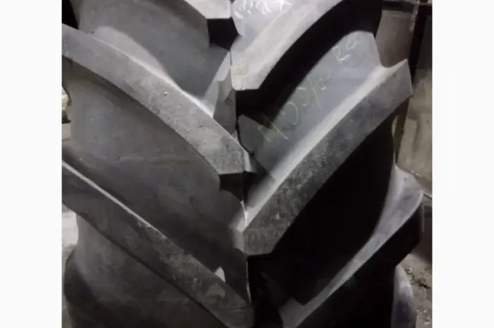 Шина 750/65 R26 Michelin Megaxbib 171A8/171B TL (б/в)- фото № 1