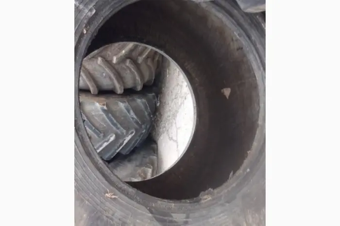 Бу шина 800/65R32 Dneproshina- фото № 6