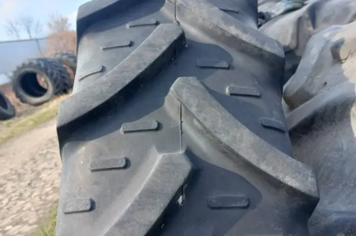 Бу шина 300/95r46 Kleber на опрыскиватель- фото № 3