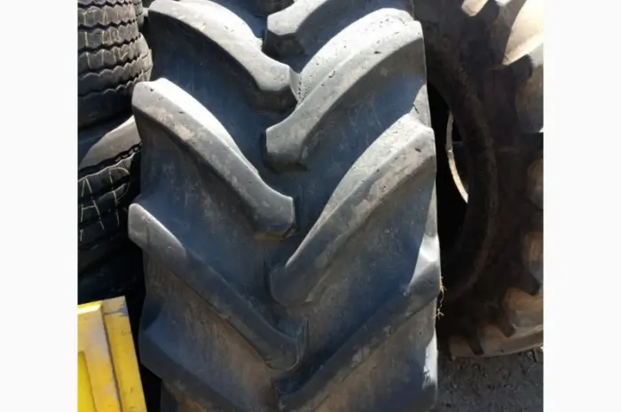 Б/у шина 650/75R32 Starmaxx- фото № 1
