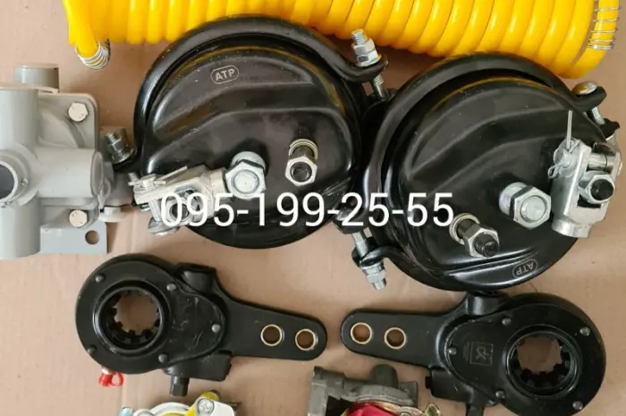 Камера гальмівна 2ПТС-4 100-3519010-01. Важіль регулювальний 2ПТС-4 105.082.01.070СБ- фото № 1