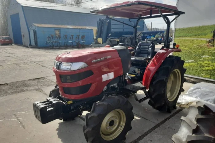 Козирьок ( дашок) для міні-тракторів Yanmar- фото № 2