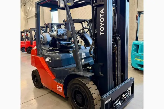 Вилковий навантажувач 2т. Toyota 06-8FGF20 4300 мм 2068 мг- фото № 2
