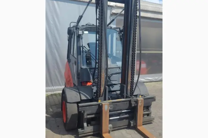 Навантажувач вилковий 4.5т. Linde H45T-01 4.4м. підйом в наявності- фото № 2