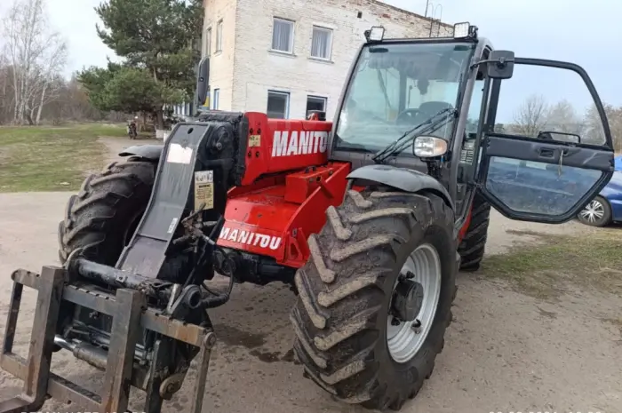 Телескопічний навантажувач Manitou MLT 735 -120 LSU Pawershift- фото № 4