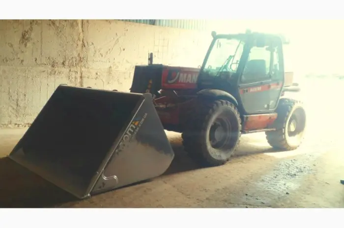 Навантажувач телескопічний Manitou MLT 845 Hslut Turbo- фото № 6