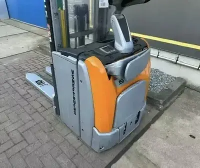 Штабелер поводковий Still EXV SF 14 2019 року 5 метрів підйом- фото № 2