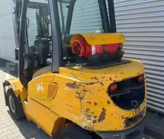 Навантажувач вилковий 3т. Jungheinrich TFG30 газ 4710 мм підйом- фото № 2