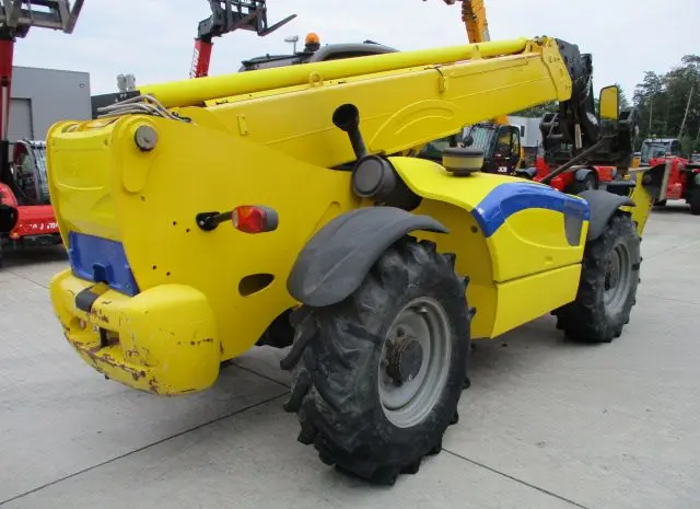 Спецтехника б/у. Телескопический погрузчик Manitou MT 1840- фото № 14