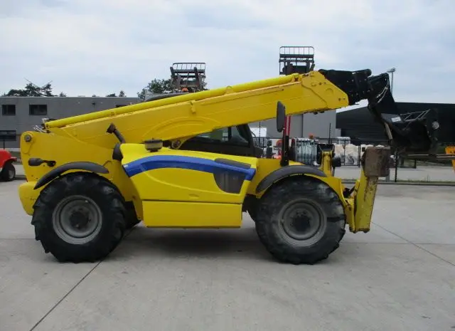 Спецтехника б/у. Телескопический погрузчик Manitou MT 1840- фото № 15