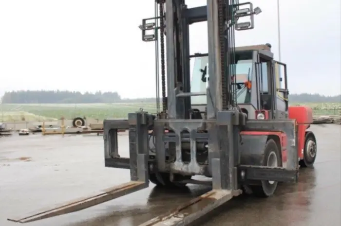 Вилочный погрузчик Kalmar DCE-160-12. Вилочный погрузчик б/у- фото № 2