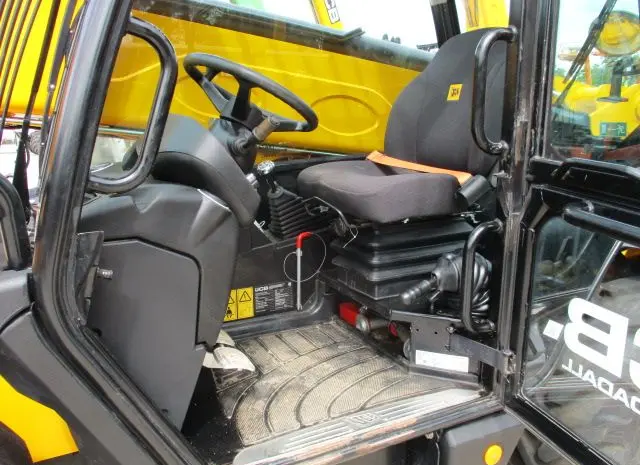 Спецтехника. Телескопический погрузчик JCB 535-95- фото № 19