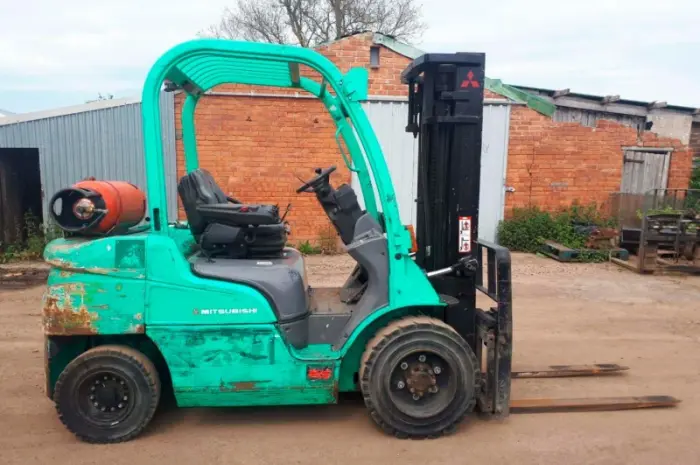 Газовый погрузчик Mitsubishi FG30N- фото № 2