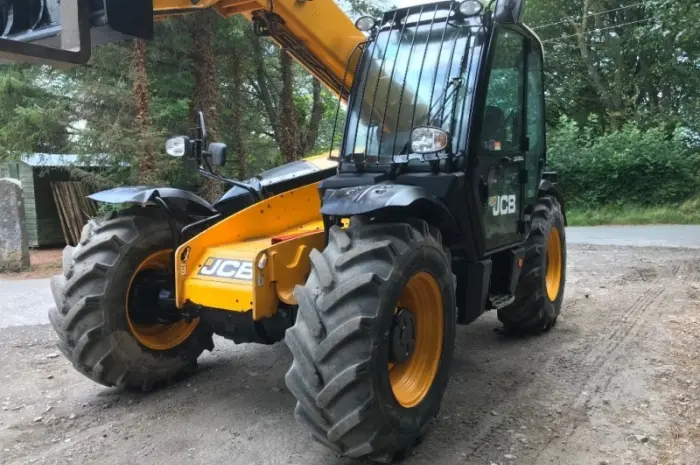 Телескопический погрузчик JCB 531-70. Спецтехника б/у- фото № 8