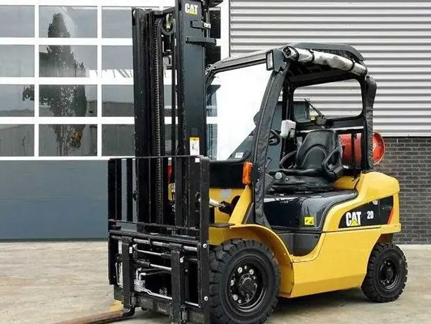 Вилочный погрузчик CAT Lift Trucks GP20N- фото № 1