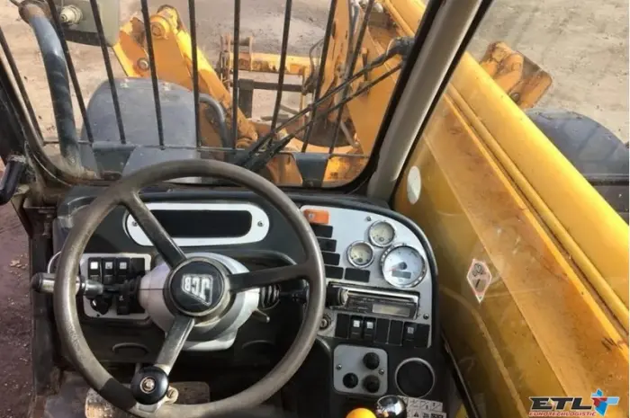 Купить Телескопический погрузчик JCB 533-105- фото № 7