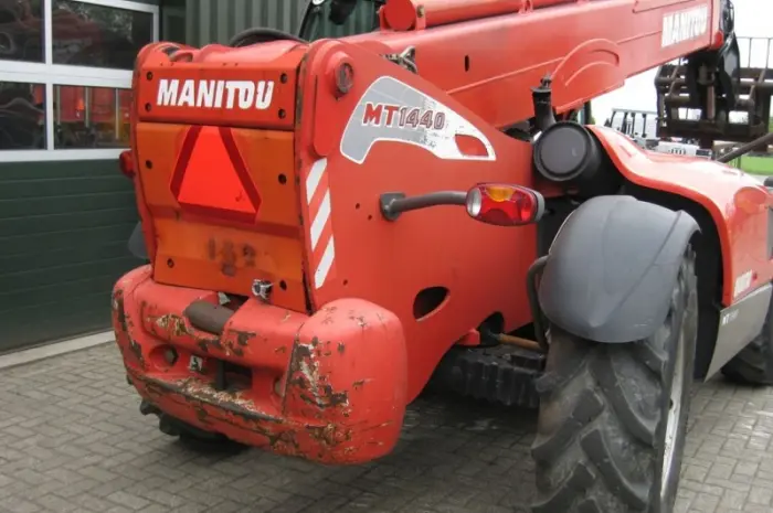 Телескопический Погрузчик Manitou MT 1440 SLT- фото № 15