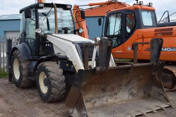 Экскаватор-погрузчик Terex 860 SX по доступной цене- фото № 2