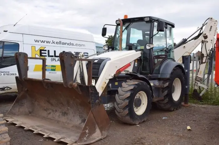 Экскаватор-погрузчик Terex 860 SX по доступной цене- фото № 6
