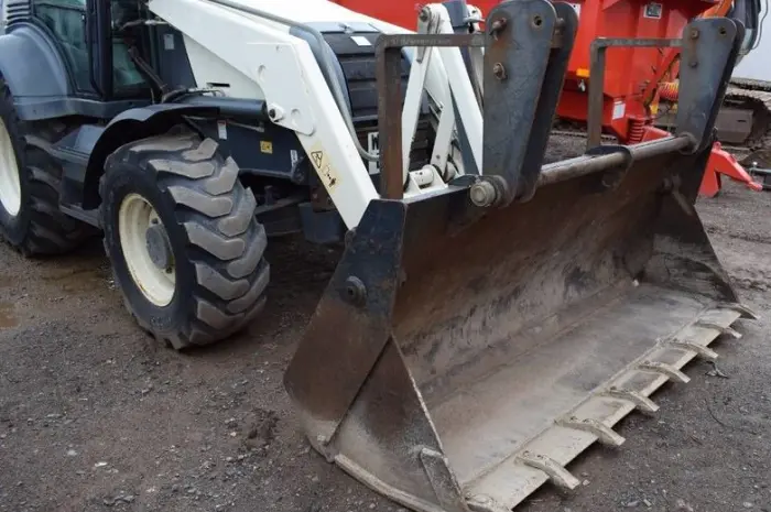 Экскаватор-погрузчик Terex 860 SX по доступной цене- фото № 7