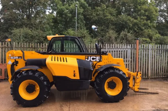 Телескопический погрузчик JCB 535-95 2013 года. Телескопический погрузчик б/у- фото № 6