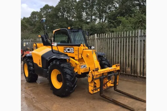 Телескопический погрузчик JCB 535-95 2013 года. Телескопический погрузчик б/у- фото № 7