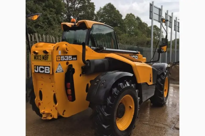 Телескопический погрузчик JCB 535-95 2013 года. Телескопический погрузчик б/у- фото № 8