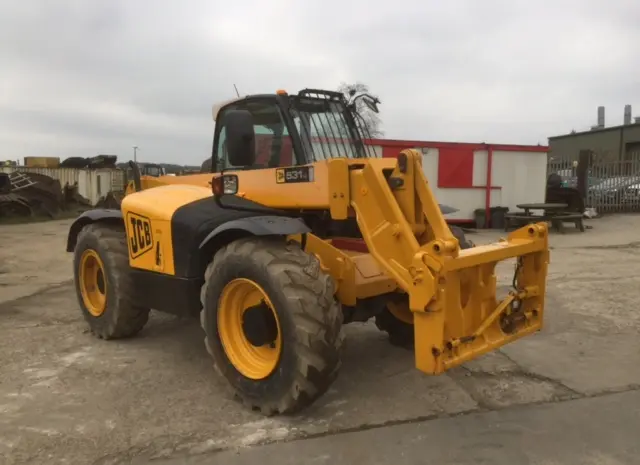 Телескопический погрузчик JCB 531-70 2009 года- фото № 10