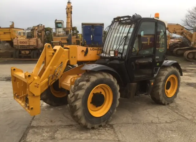 Телескопический погрузчик JCB 531-70 2009 года- фото № 11