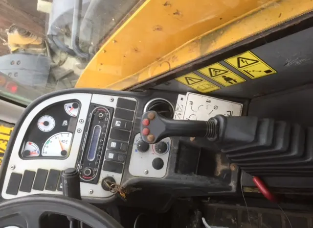 Телескопический погрузчик JCB 531-70 2009 года- фото № 4