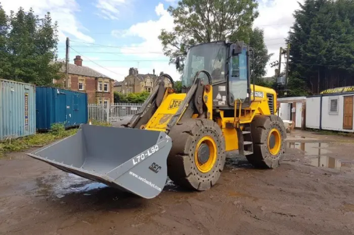 Фронтальный погрузчик JCB 426 HT в Украине- фото № 2