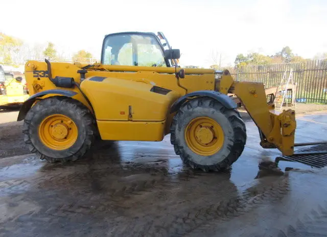 Телескопический погрузчик JCB 535-95 2000 года- фото № 1