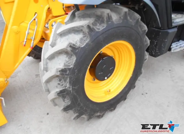 Телескопический погрузчик JCB 531-70. Новый- фото № 4