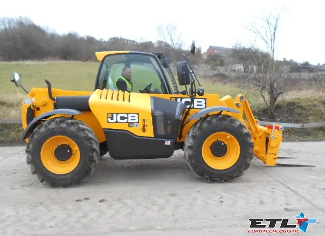 Телескопический погрузчик JCB 531-70. Новый- фото № 7
