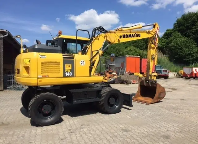Продажа колесного экскаватора Komatsu PW 140-7- фото № 2