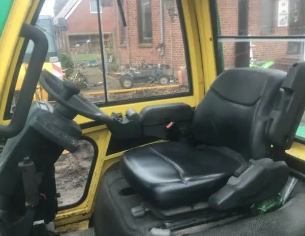 Вилочный погрузчик Hyster H3.0 FT. Спецтехника б/у- фото № 4