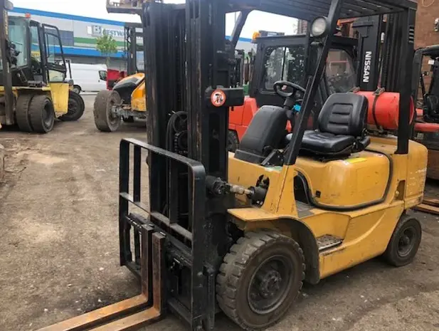 Вилочный погрузчик Cat Lift Trucks FG25K- фото № 3