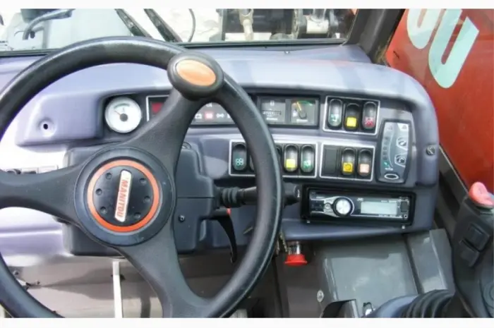 Телескопический погрузчик MANITOU MLT 845 120 LSU 2011 г- фото № 5