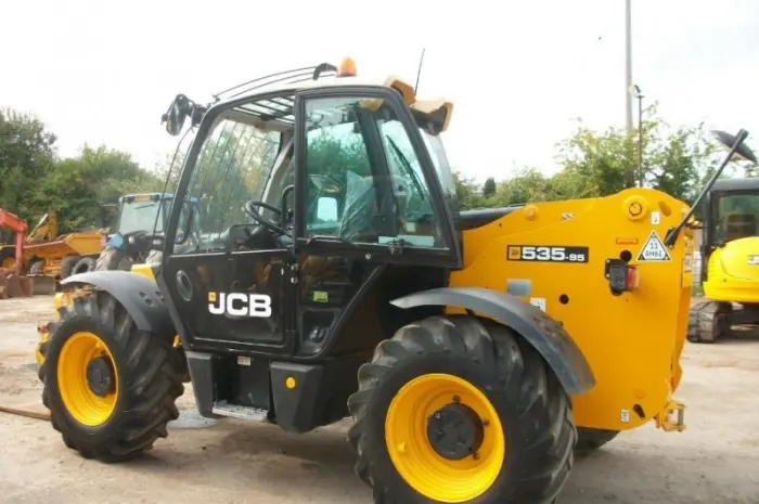 Телескопический погрузчик JCB 535-95 2013 года- фото № 2