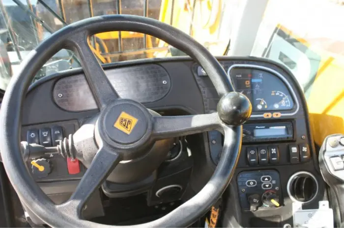 Телескопический погрузчик JCB 541-70 AGRI- фото № 4