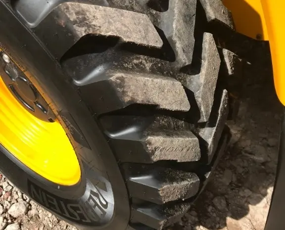 Телескопический погрузчик JCB 535-95 по доступной цене- фото № 12