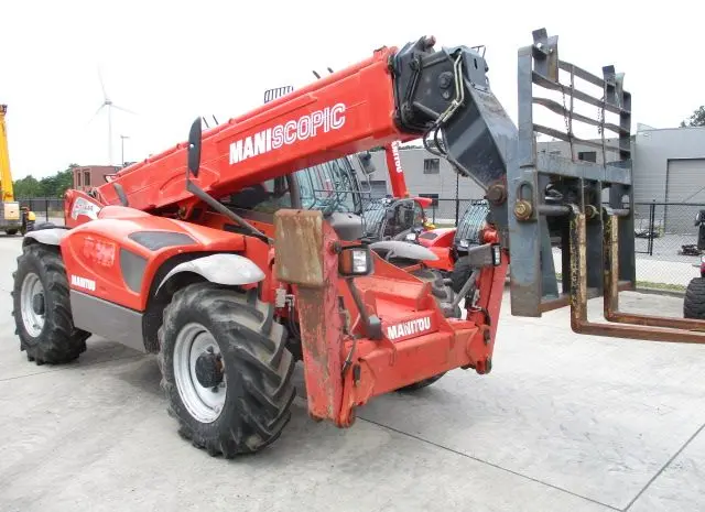 Телескопический погрузчик Manitou MT 1440 Privilege- фото № 4