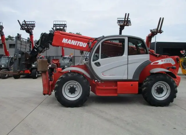 Телескопический погрузчик Manitou MT 1440 Privilege- фото № 15