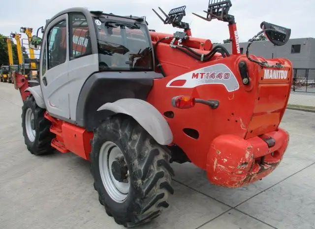 Телескопический погрузчик Manitou MT 1440 Privilege- фото № 14